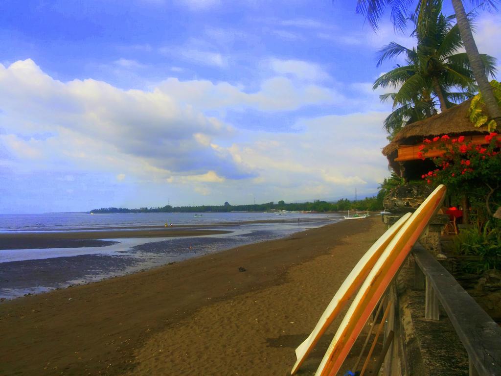 New Adirama Beach Hotel Lovina Eksteriør bilde